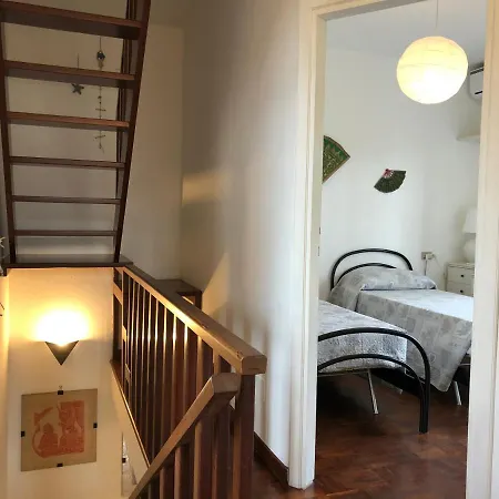 Ferienhaus Holiday Home Villetta Cinquale