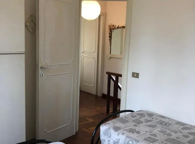 Holiday Home Villetta Cinquale Cinquale